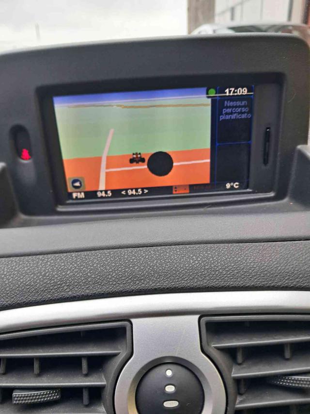RENAULT Clio usata, con Airbag testa