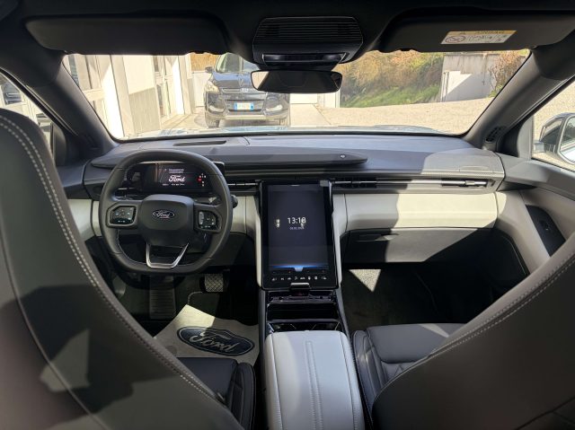 FORD Explorer usata, con Luci diurne LED