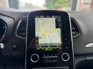 RENAULT Grand Scenic usata, con USB