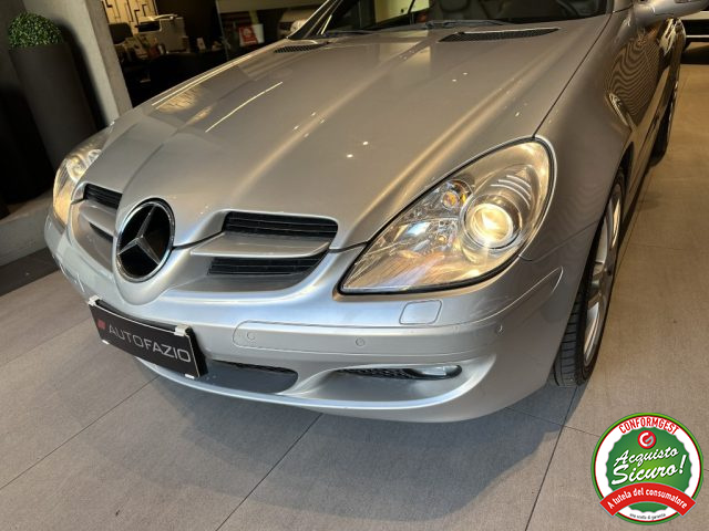 MERCEDES-BENZ SLK 200 usata 17