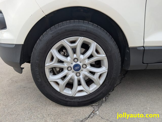 FORD EcoSport usata, con Bluetooth