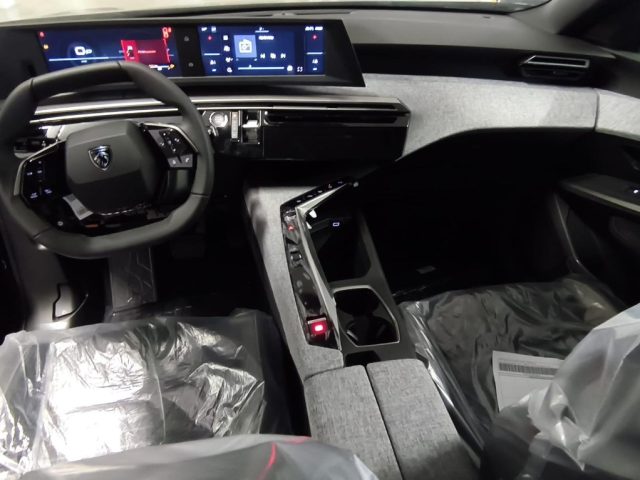 PEUGEOT 3008 usata, con Airbag laterali