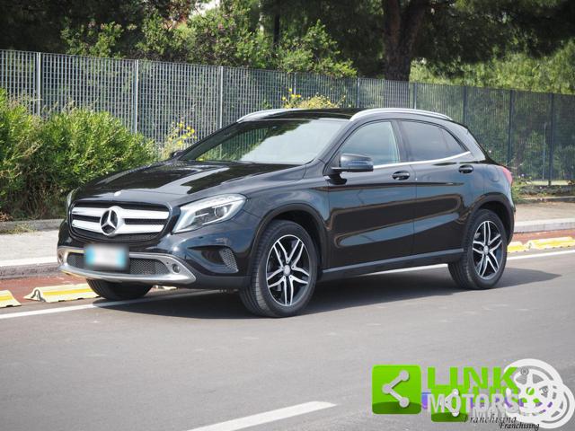 MERCEDES-BENZ GLA 200 usata 0