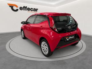 TOYOTA Aygo usata, con Autoradio