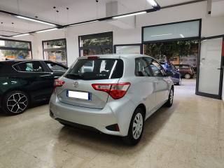 TOYOTA Yaris usata, con Alzacristalli elettrici
