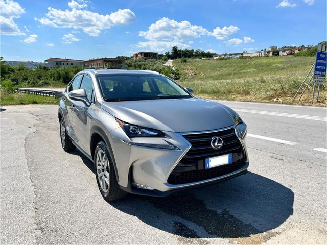 LEXUS NX 300 usata, con Cerchi in lega