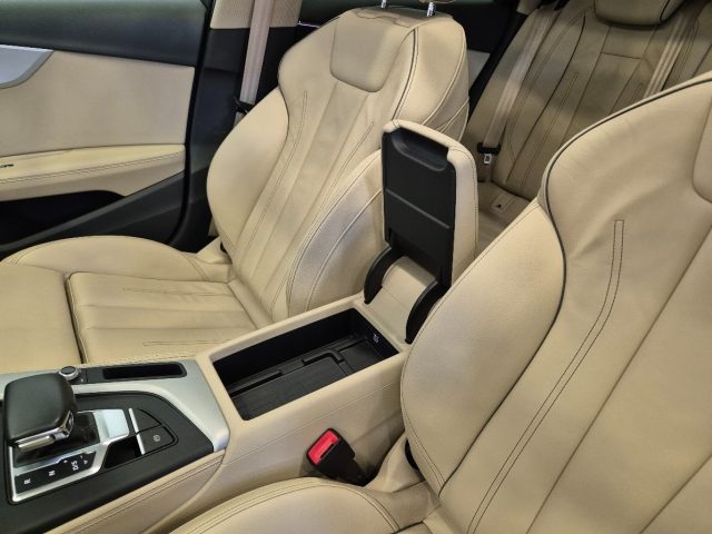AUDI A4 usata, con Specchietti laterali elettrici