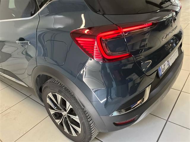 RENAULT Captur usata, con Controllo automatico clima