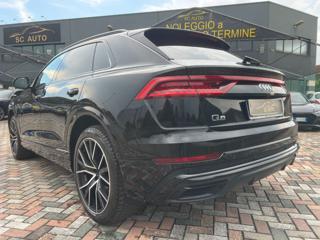 AUDI Q8 usata, con Alzacristalli elettrici
