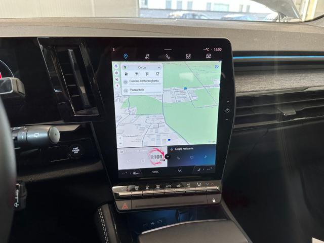 RENAULT Austral usata, con Sistema di navigazione