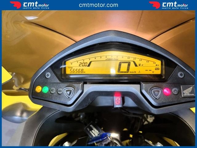 HONDA VFR 800 usata 4