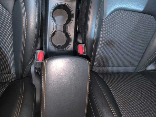 JEEP Compass usata, con Sedile posteriore sdoppiato