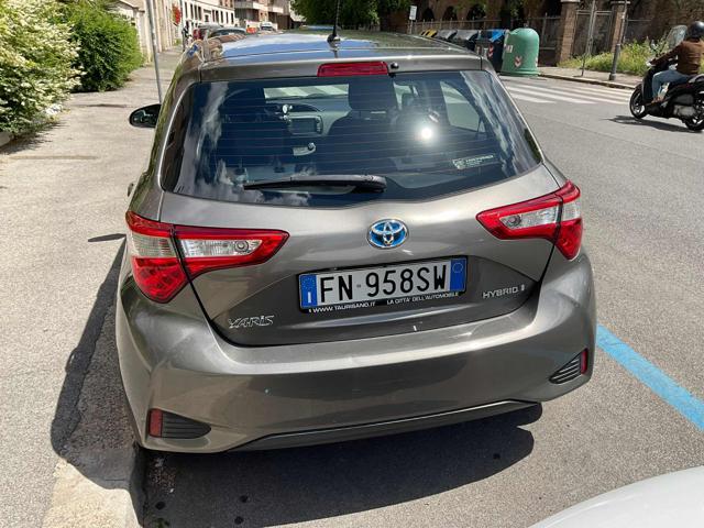 TOYOTA Yaris usata, con Airbag laterali