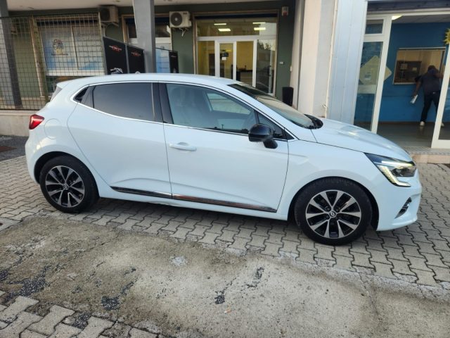 RENAULT Clio usata, con Alzacristalli elettrici