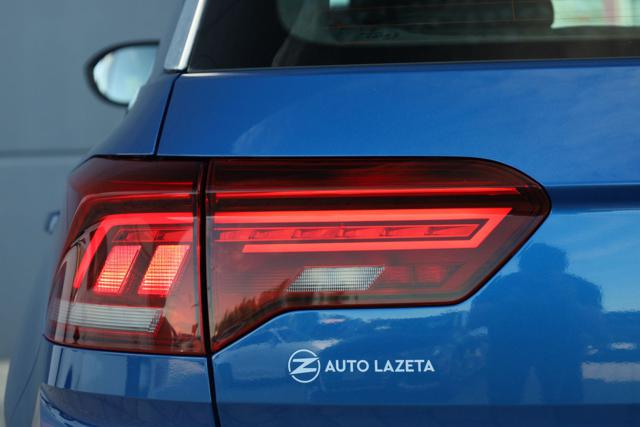 VOLKSWAGEN T-Roc usata, con Leve al volante