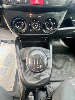 OPEL Combo usata 10