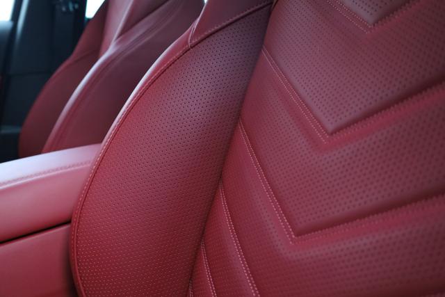 MASERATI Grecale usata, con Head-up display