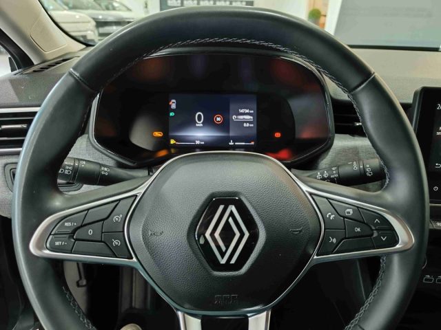 RENAULT Clio usata, con Bluetooth