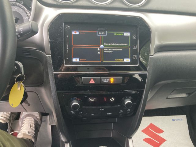 SUZUKI Vitara usata, con Fari LED