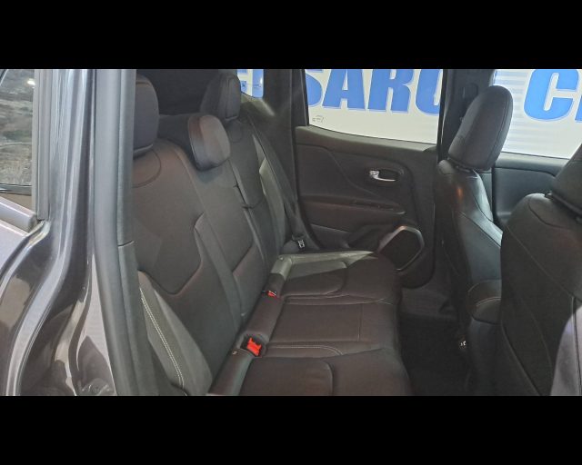 JEEP Renegade usata, con Isofix