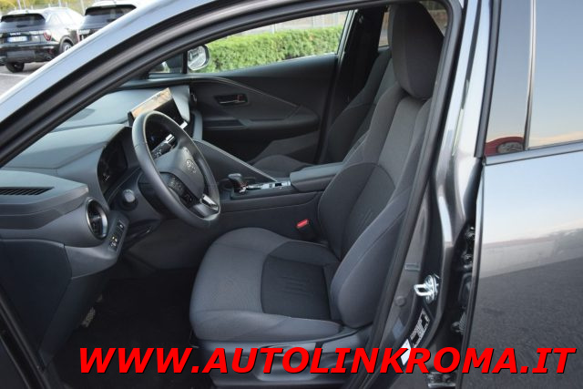 TOYOTA C-HR usata, con Fari LED