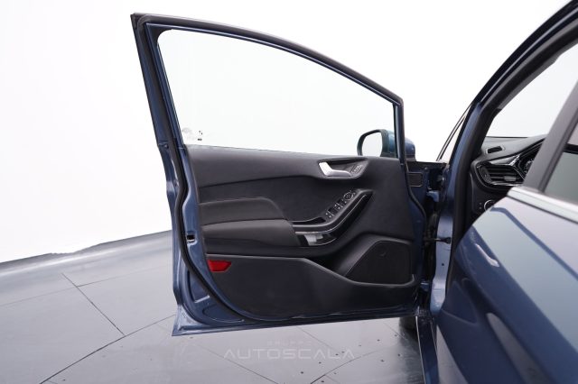 FORD Fiesta usata, con Controllo automatico clima