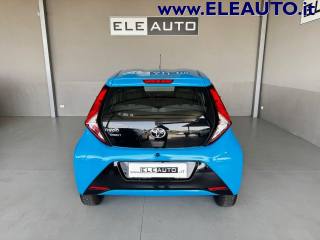 TOYOTA Aygo usata, con Autoradio