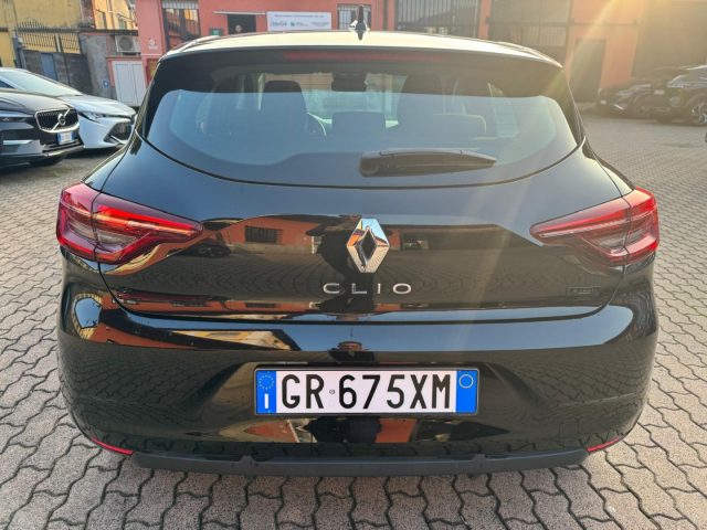 RENAULT Clio usata, con Boardcomputer