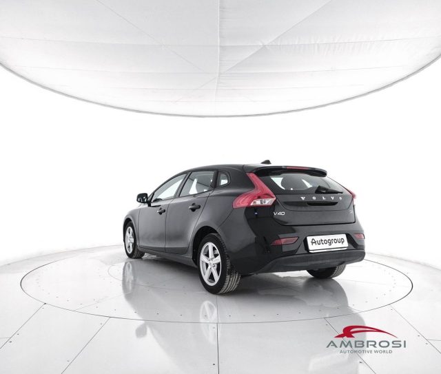 VOLVO V40 usata 3