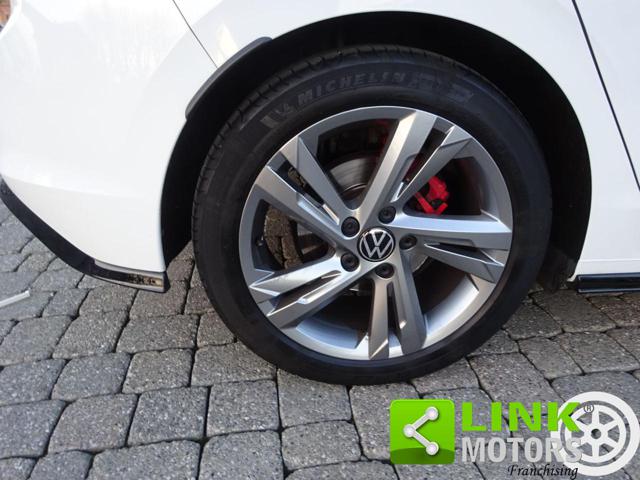VOLKSWAGEN Golf usata, con ESP