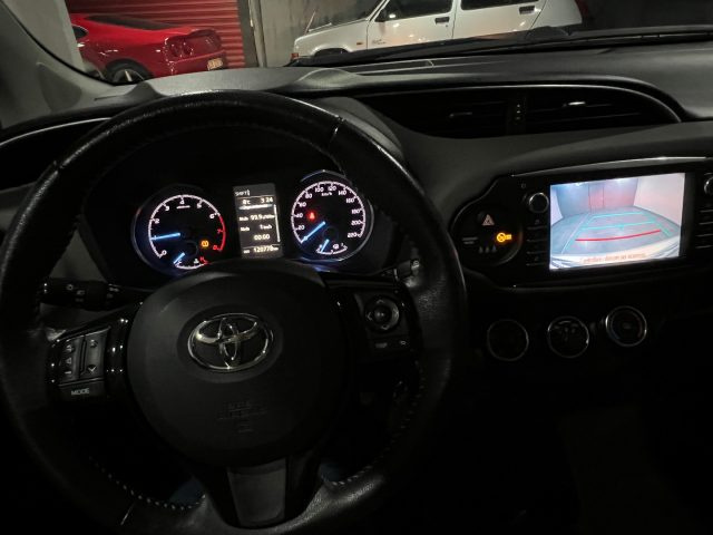 TOYOTA Yaris usata, con Climatizzatore