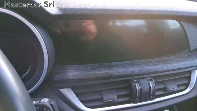 ALFA ROMEO Stelvio usata, con Luci diurne LED