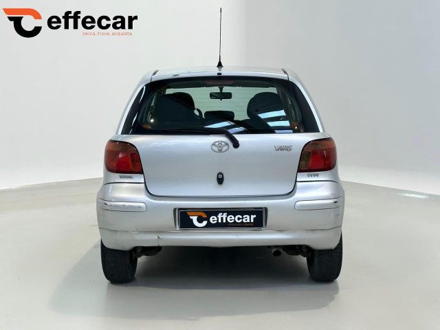 TOYOTA Yaris usata, con Alzacristalli elettrici