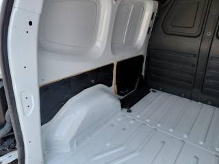 RENAULT Kangoo usata 26