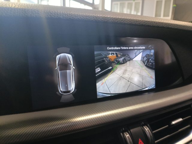 ALFA ROMEO Stelvio usata, con Interni in pelle
