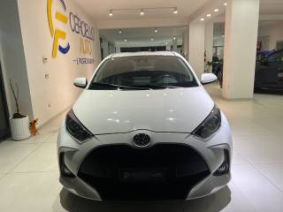 TOYOTA Yaris usata, con Autoradio