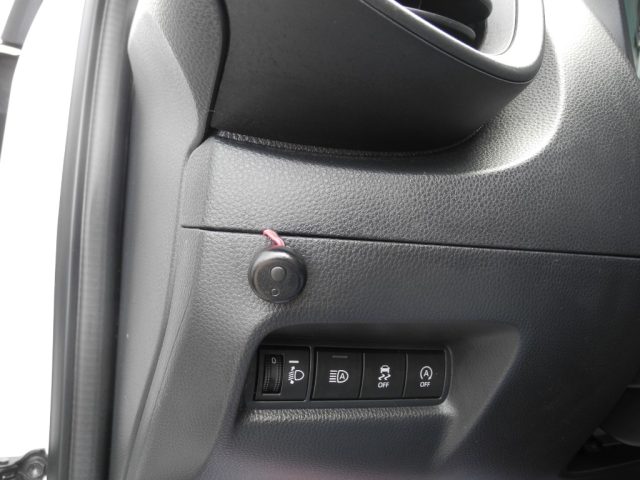 TOYOTA Aygo X usata 42