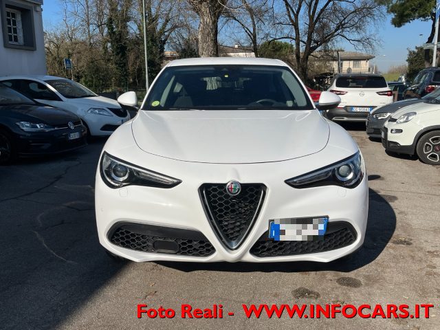 ALFA ROMEO Stelvio usata, con Cerchi in lega