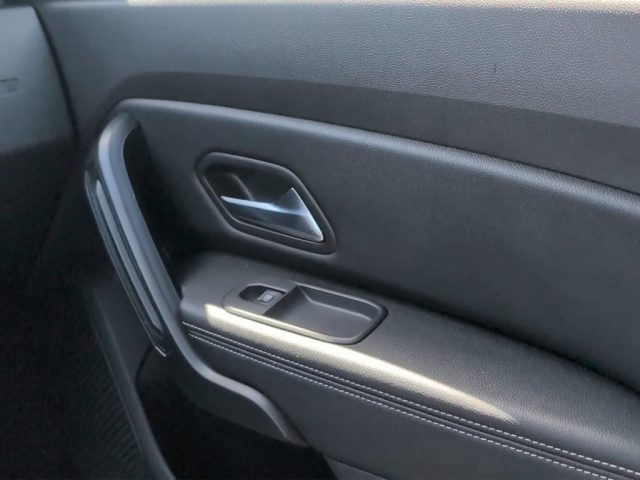 DACIA Duster usata, con Volante multifunzione