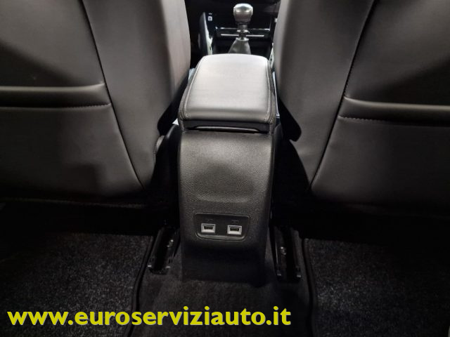 PEUGEOT 2008 usata, con Vetri oscurati