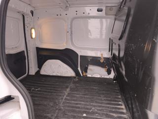 RENAULT Kangoo usata 23