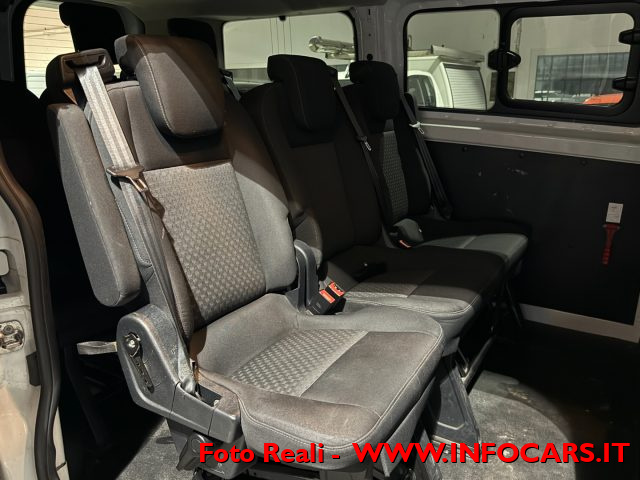 FORD Tourneo Custom usata, con Autoradio