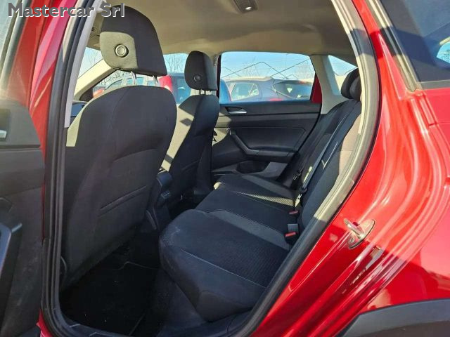 VOLKSWAGEN Taigo usata, con Park Distance Control