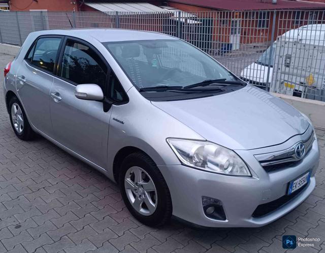 TOYOTA Auris usata, con ABS