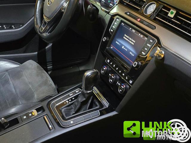 VOLKSWAGEN Passat usata 51