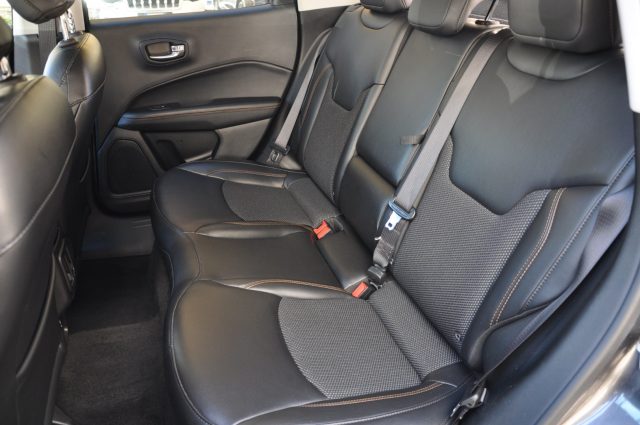 JEEP Compass usata, con Autoradio