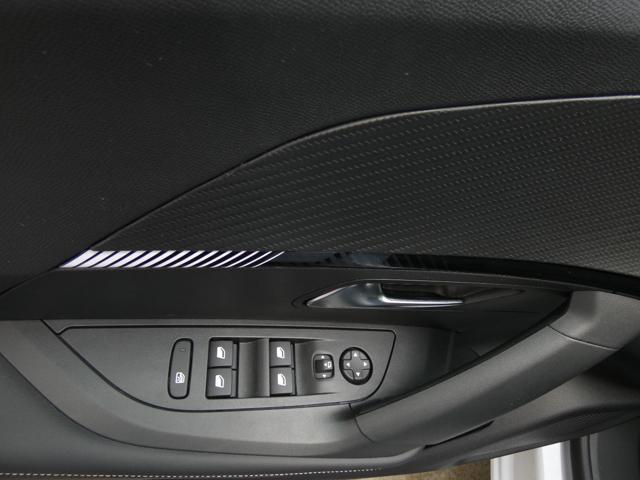 PEUGEOT 2008 usata, con Cruise Control