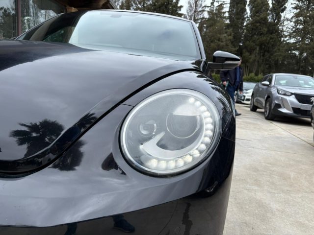 VOLKSWAGEN Maggiolino usata, con Airbag