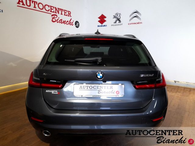 BMW 320 usata, con Cerchi in lega