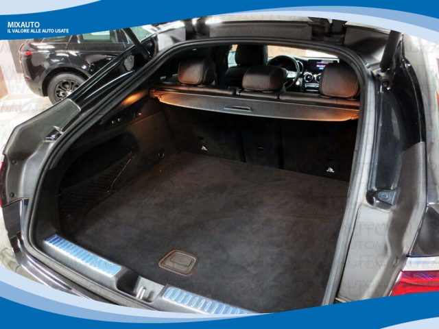 MERCEDES-BENZ GLC 300 usata, con Park Distance Control